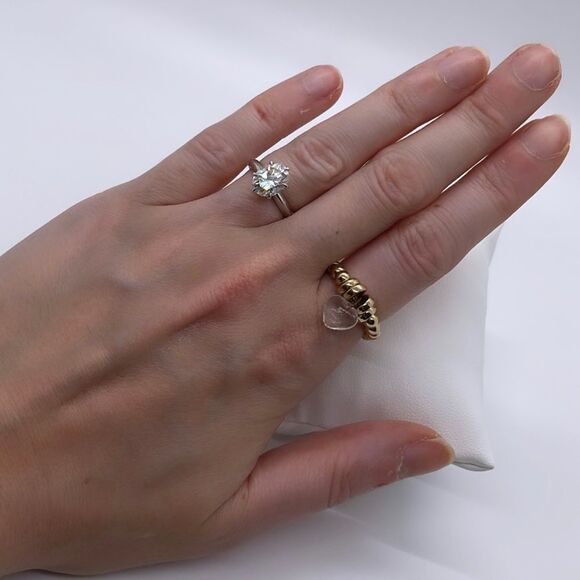 NWT Wool + Pepper Co. Glass Heart Beaded Ring - Gold & Clear Glass - Picture 5 of 5